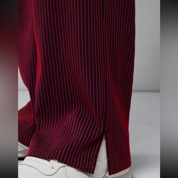 J.Lindeberg Women's IMAN Golf PANT GWPA07023 G131 Barbados Cherry Sm NEW NWT - Picture 4 of 6